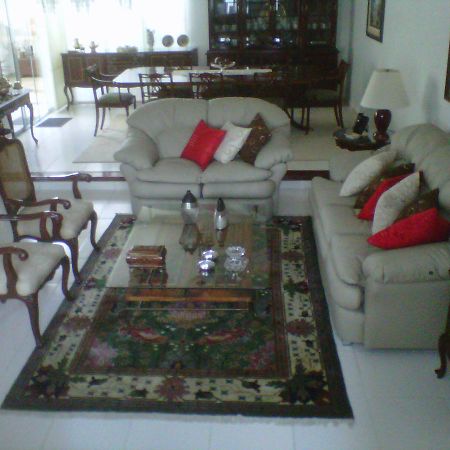 Apartament Casa De Leny Cerca De La Feria Exposicion Santa Cruz de La Sierra Zewnętrze zdjęcie